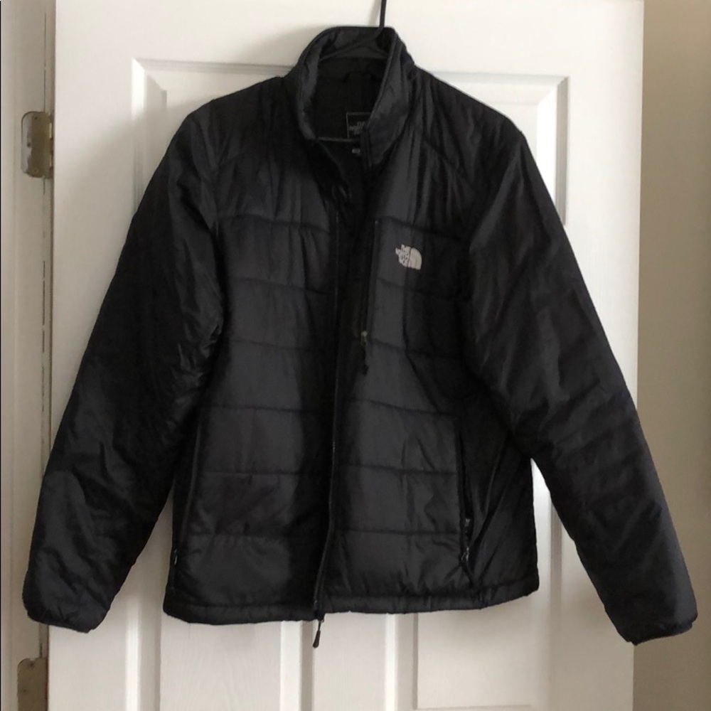 Gently Used Men’s North Face Lightweight Jacket